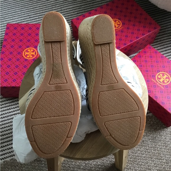 TORY BURCH - Picture 12 of 15